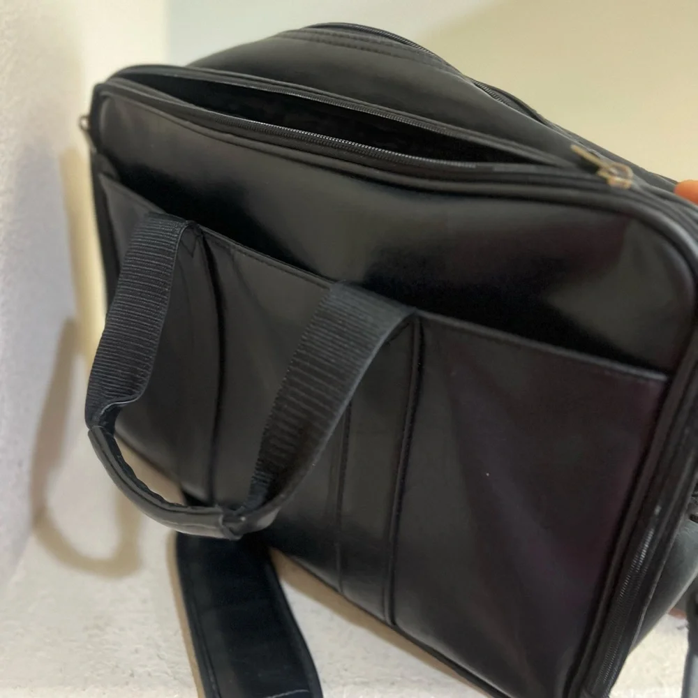 USC Logo Black Leather Briefcase Pocket Multi Compartments Portfolio Work Bag